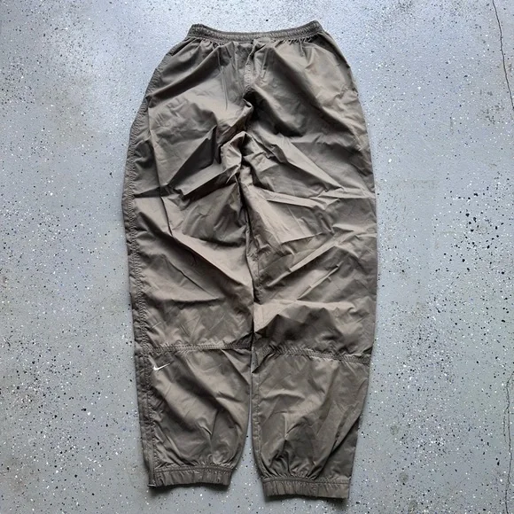Nike Mens Track Pants Large Khaki Brown Vintage 90s Streetwear Casual - Picture 1 of 6